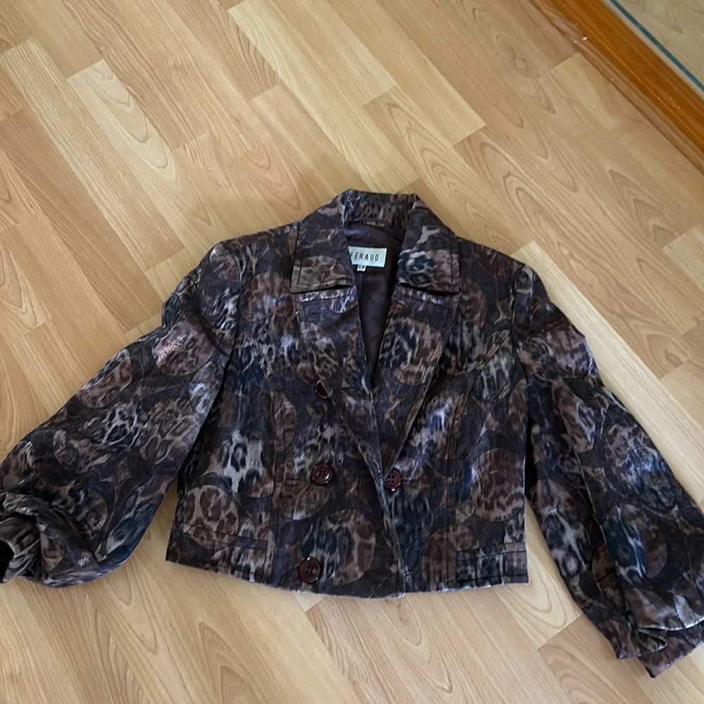 Louis Feraud Leopards Print Evening Jacket - Picture 3 of 14